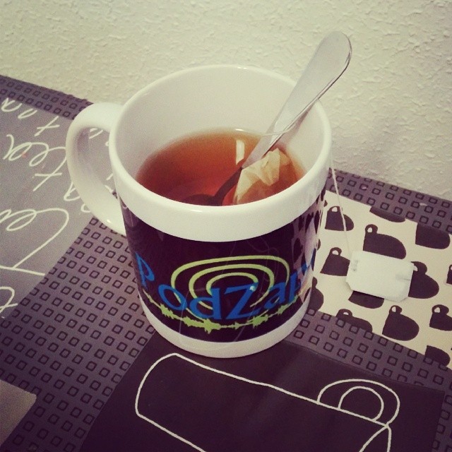 Relaxing tea with a podcasting cup ;D