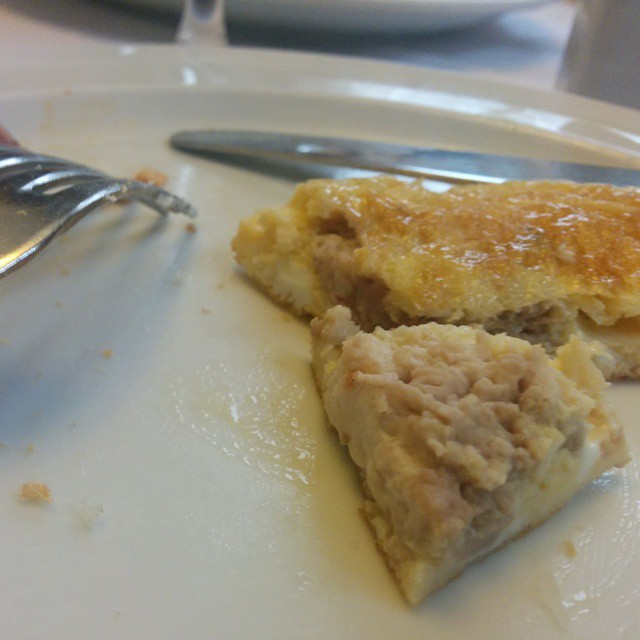 ¿Adivináis qué ingredientes lleva la Tortilla de Sacromonte? #Granada