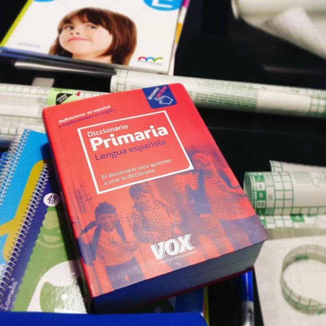 ¿Os acordáis de vuestro primer diccionario Vox? Cómo cambia todo. #VueltaAlCole #educacion