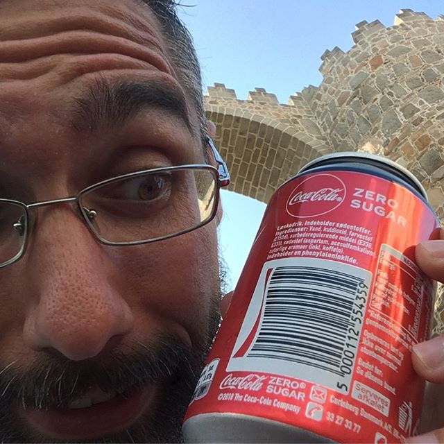 Vengo a Ávila y me dan una Coca-Cola escandinava #vayawapo